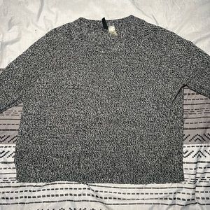 Black and white H&M sweater